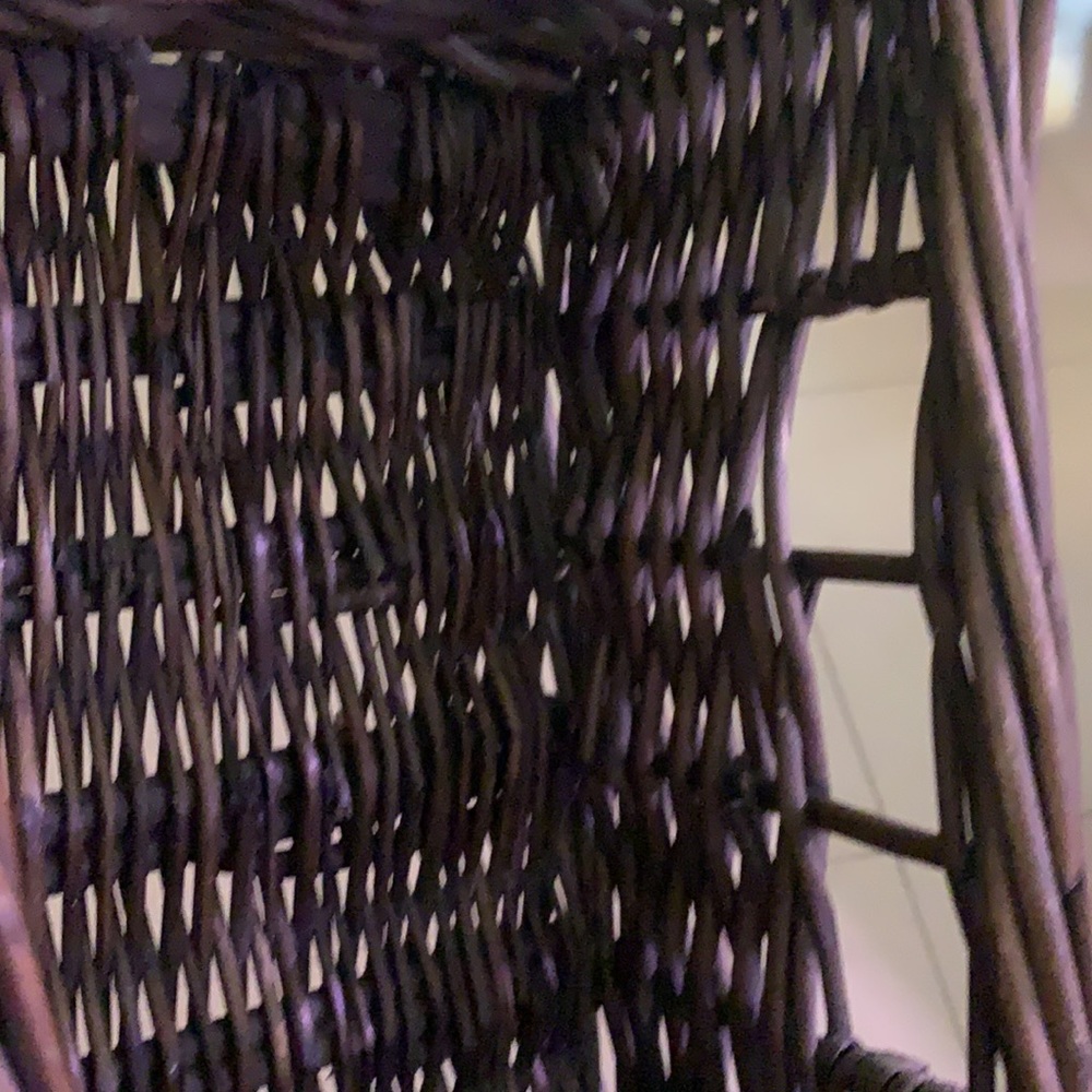 2 wicker baskets - Picture 3 of 6